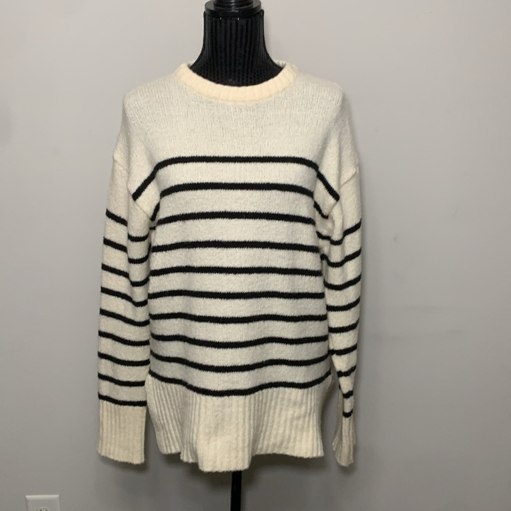 Crewneck Pullover Sweater - Picture 1 of 12